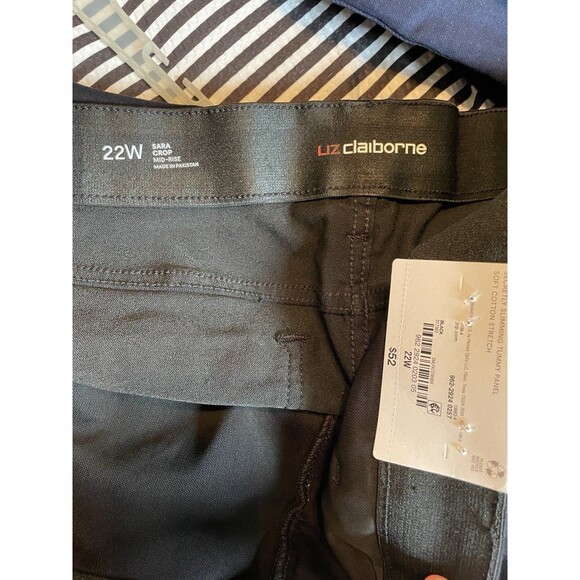 Liz Claiborne Waistband Slimming Panel Soft Cotton Stretch Sara Crop Capris 22W - Picture 4 of 4